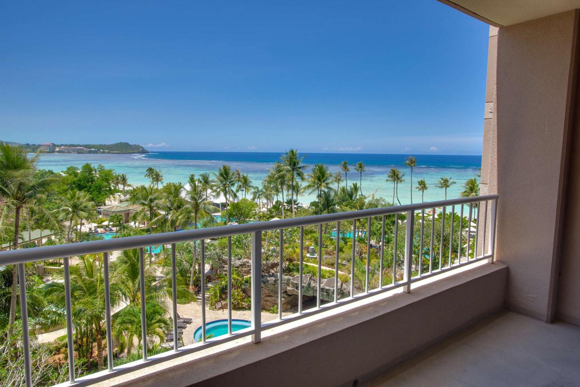 Отель Hyatt Regency Guam Тумон Экстерьер фото