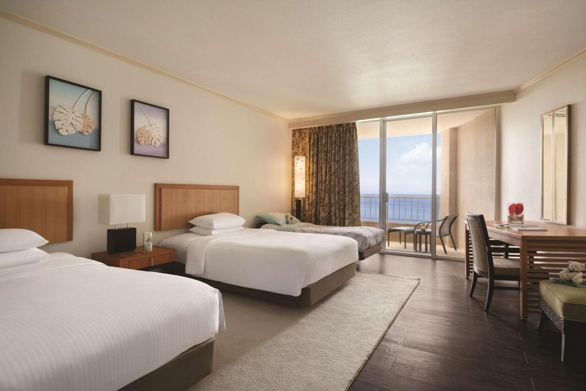Отель Hyatt Regency Guam Тумон Экстерьер фото