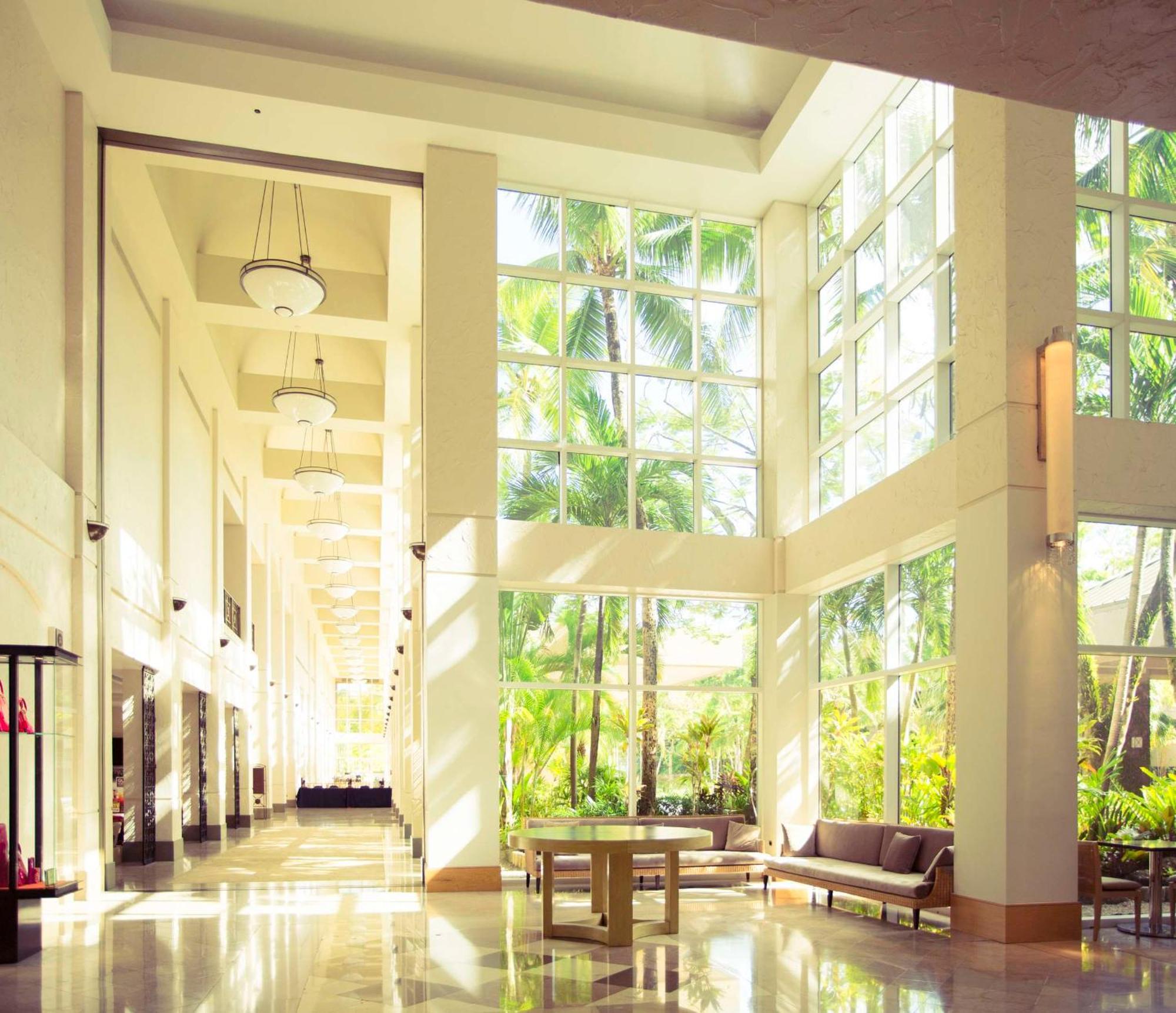 Отель Hyatt Regency Guam Тумон Экстерьер фото