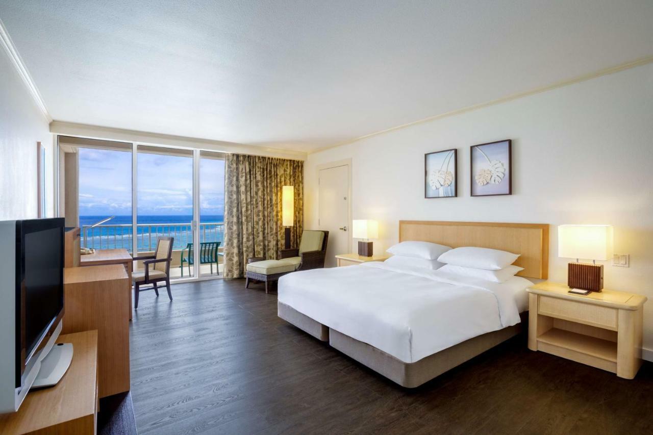 Отель Hyatt Regency Guam Тумон Экстерьер фото